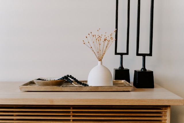 The Best Modern Home Decor Products for a Sleek and Stylish Space